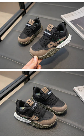 موضة 2025 ربيع جديد fashionable and handsome sports shoes for أولاد and بنات comfortable ناعم soled children's shoes