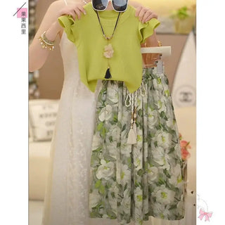 موضة 2025 صيف جديد بنت's foreign ستايل طقم قطعتين كم كشكش t-shirt mosquito proof pants fresh cotton print 5t for بنات