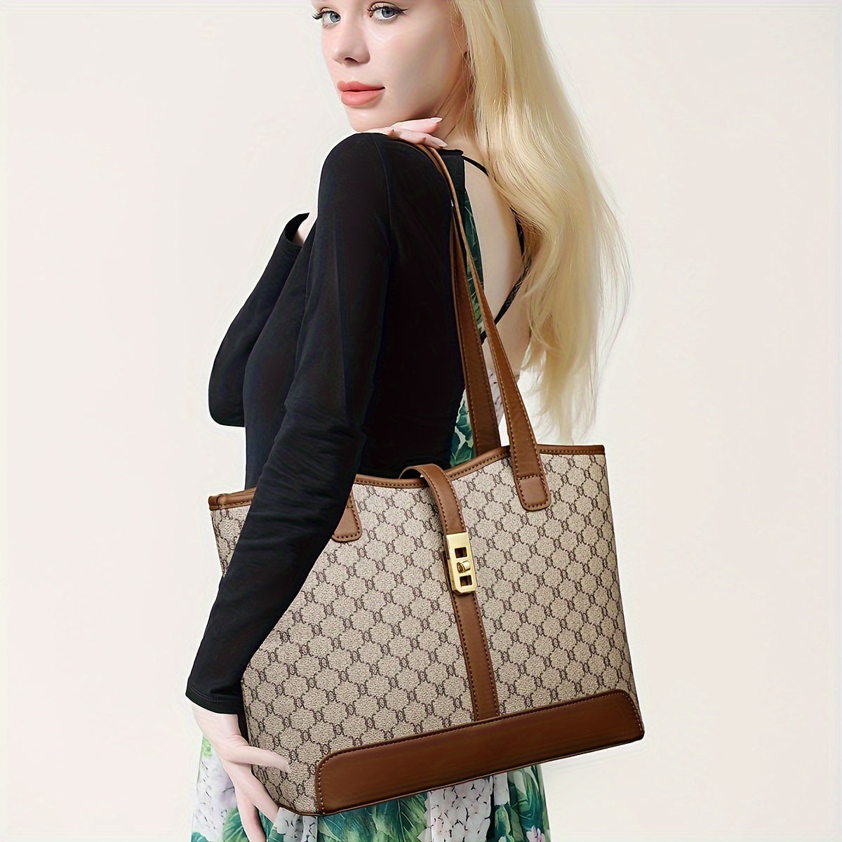 طقم حقيبة توت وكلاتش أنيقة بسعة كبيرة للسيدات في منتصف العمر، شنطة يد عصرية وأنيقة