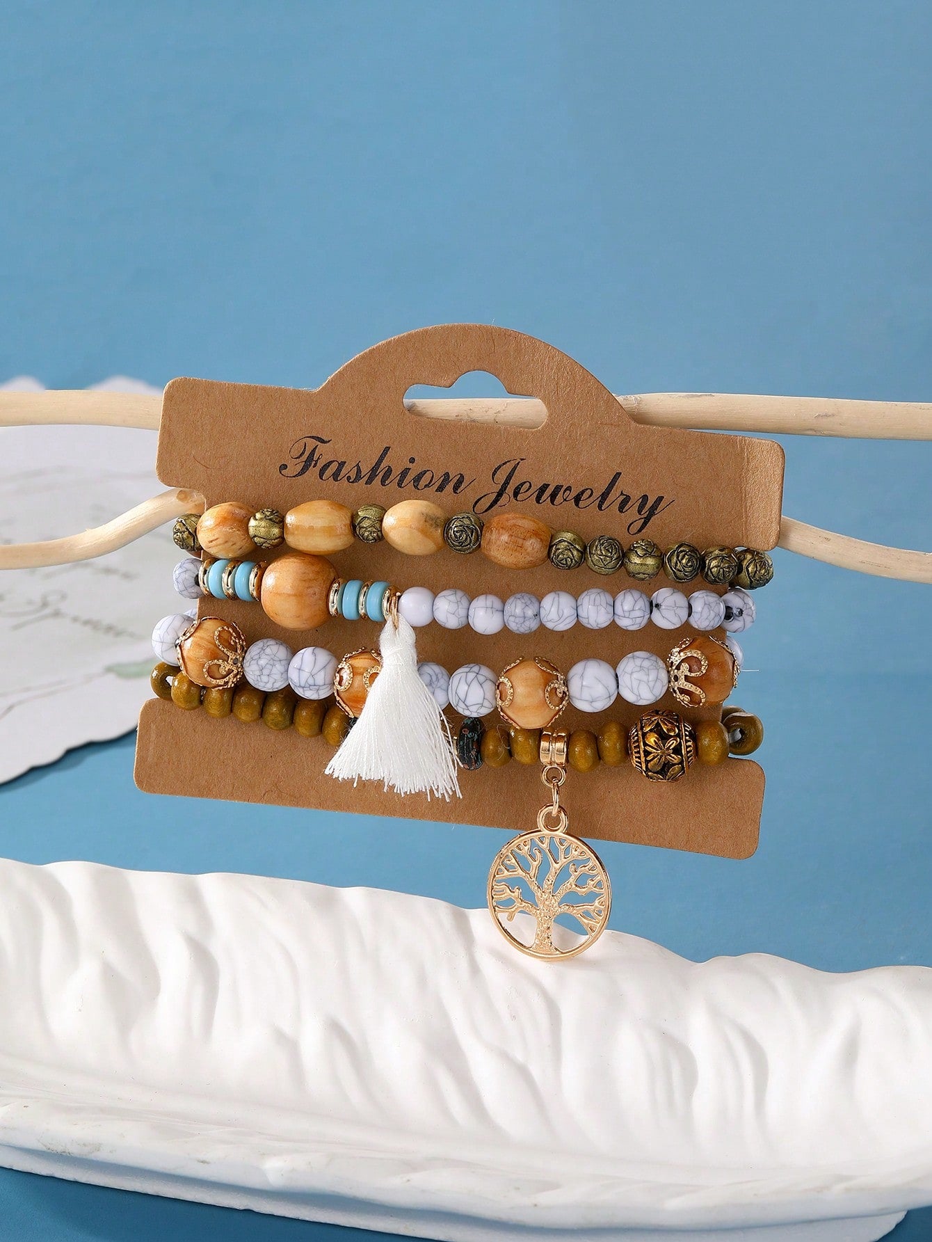 4 أطقم من أساور الخرز الخشبي والشرابات بطراز بوهيمي، متعددة الألوان ومتعددة الطبقات للرجال والنساء