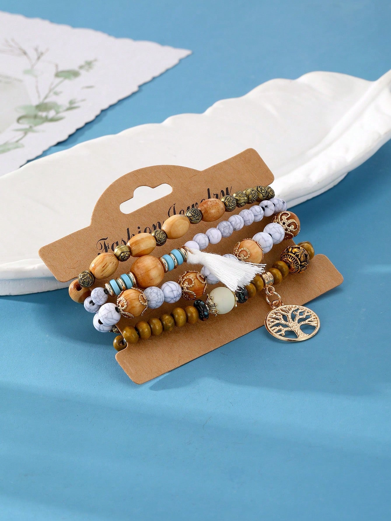 4 أطقم من أساور الخرز الخشبي والشرابات بطراز بوهيمي، متعددة الألوان ومتعددة الطبقات للرجال والنساء