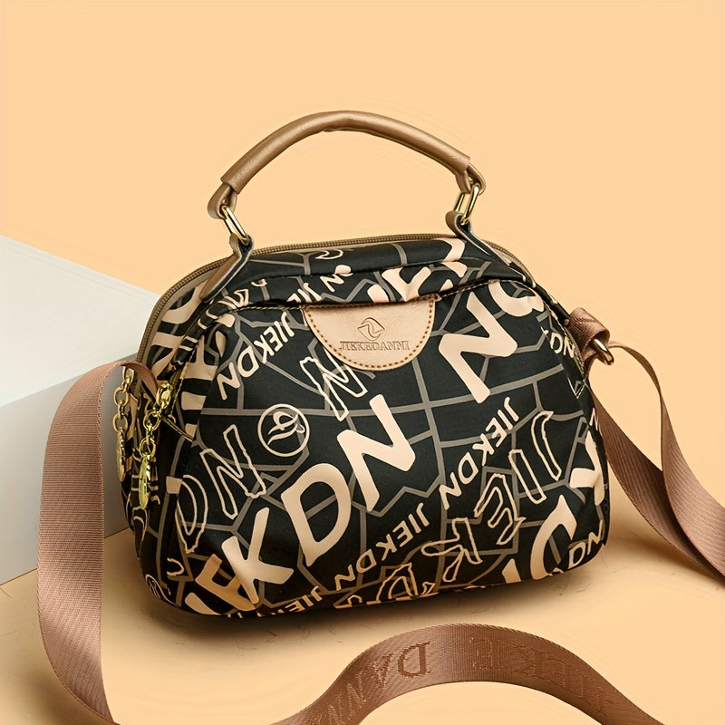 حقيبة كتف نسائية أنيقة مع حزام قابل للتعديل - أزرق فاتح وأسود، حقيبة نايلون أنيقة مطبوعة بحروف، إغلاق بسحاب، مثالية للربيع/الصيف، حقيبة كتف متعددة الاستخدامات | حقيبة كتف عصرية | تصميم مطبوع عليه حرف