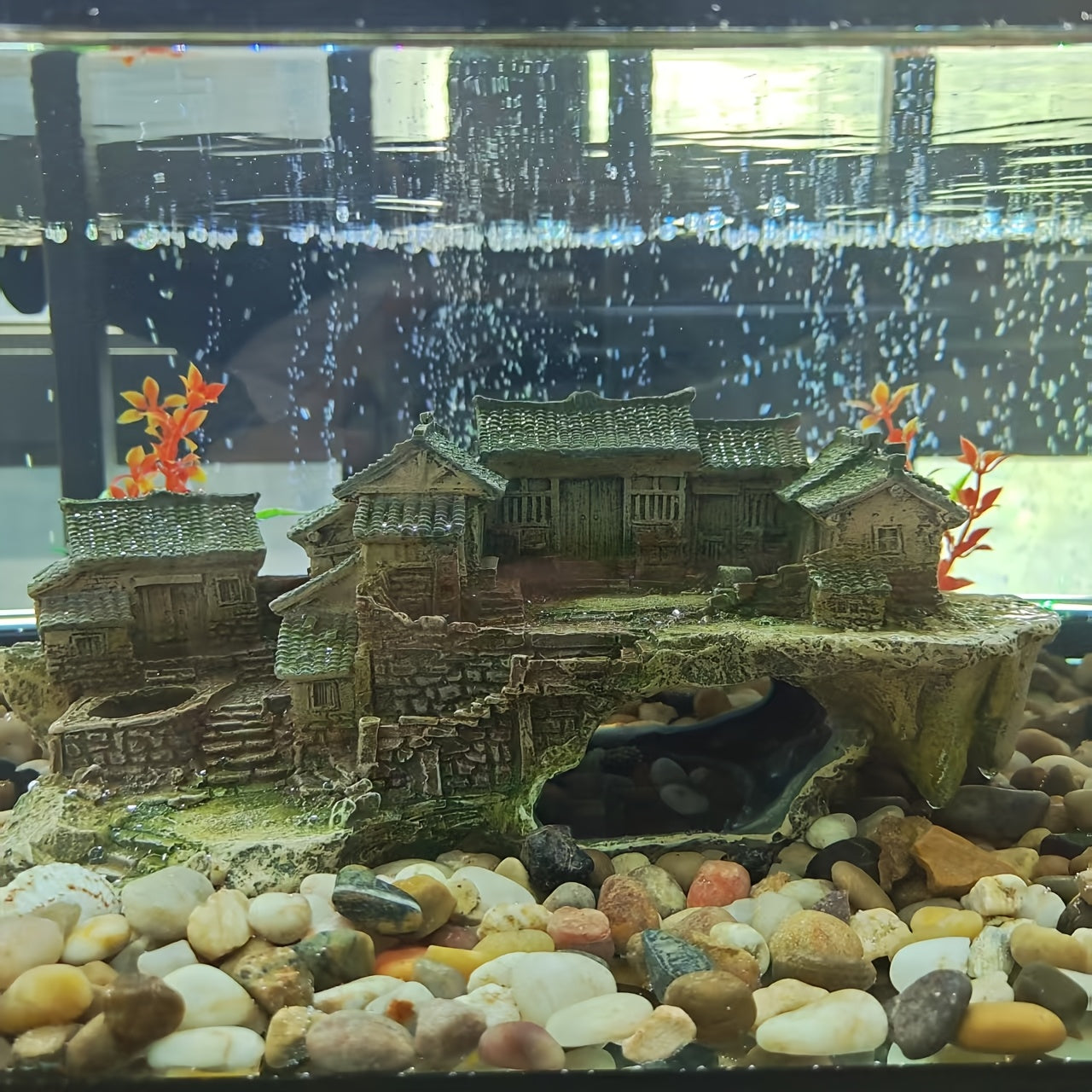 ديكور زينة حوض السمك بناء منزل راتينج واقعي، نموذج ساحة ريفية للزينة، مناسب لأحواض الأسماك وموائل الزواحف، ديكورات حاويات زجاجية، تركيب يدوي سهل
