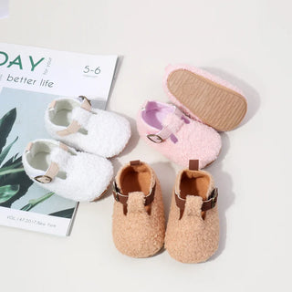 حذاء كاجوال أطفال – جلد صناعي، نعل مقاوم للانزلاق