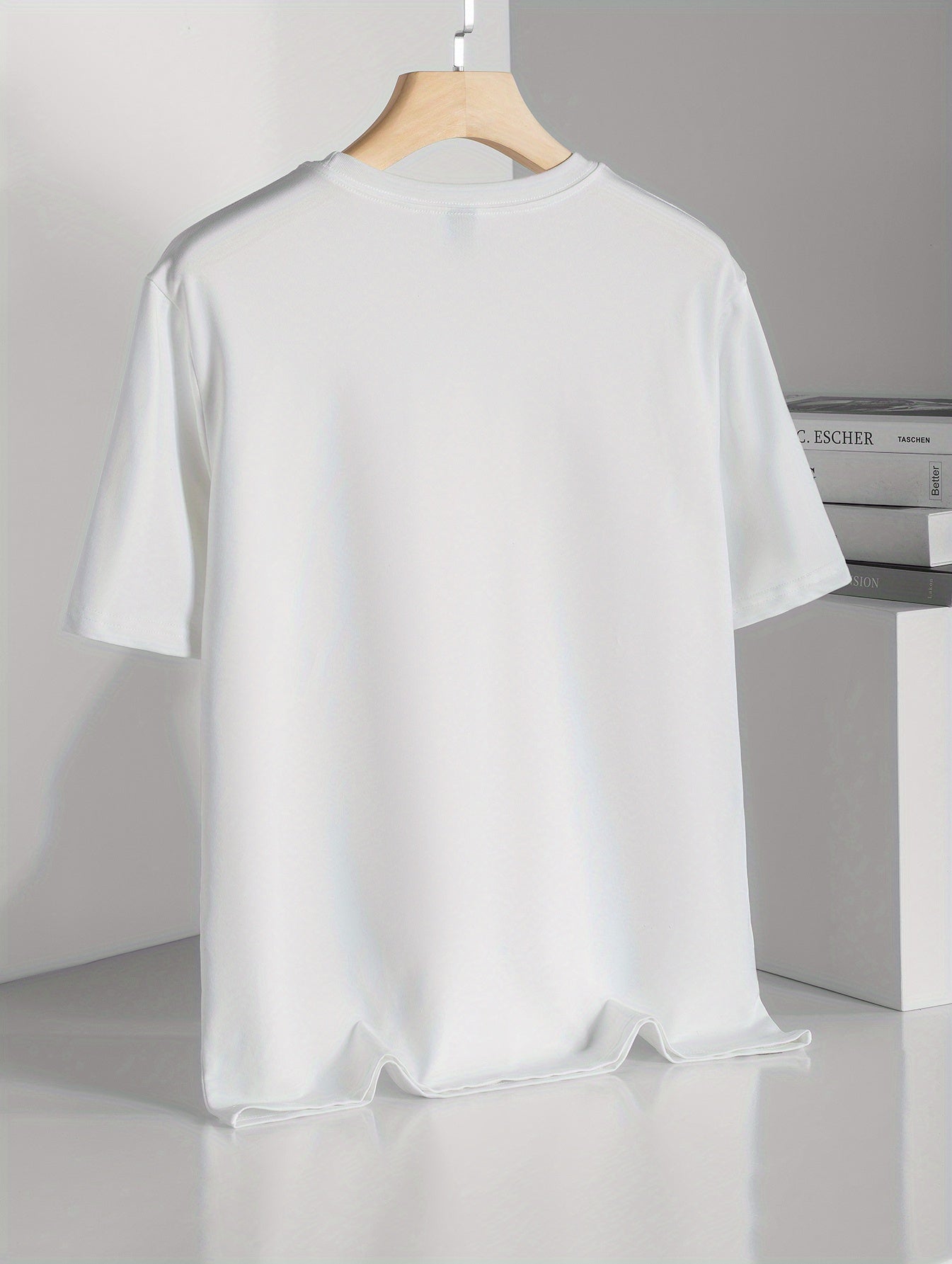 تيشيرت رجالي بأكمام قصيرة وطباعة تحفيزية "لا تستسلم أبدًا"