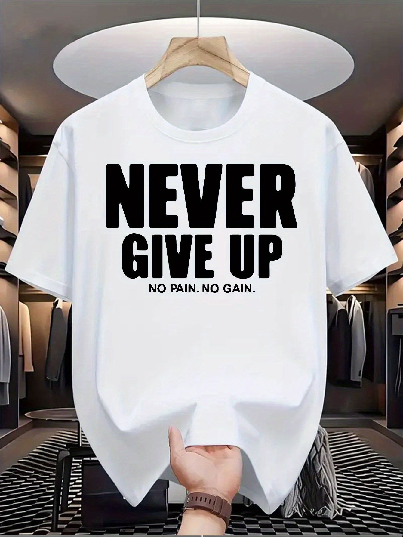 تيشيرت رجالي بأكمام قصيرة وطباعة تحفيزية "لا تستسلم أبدًا"