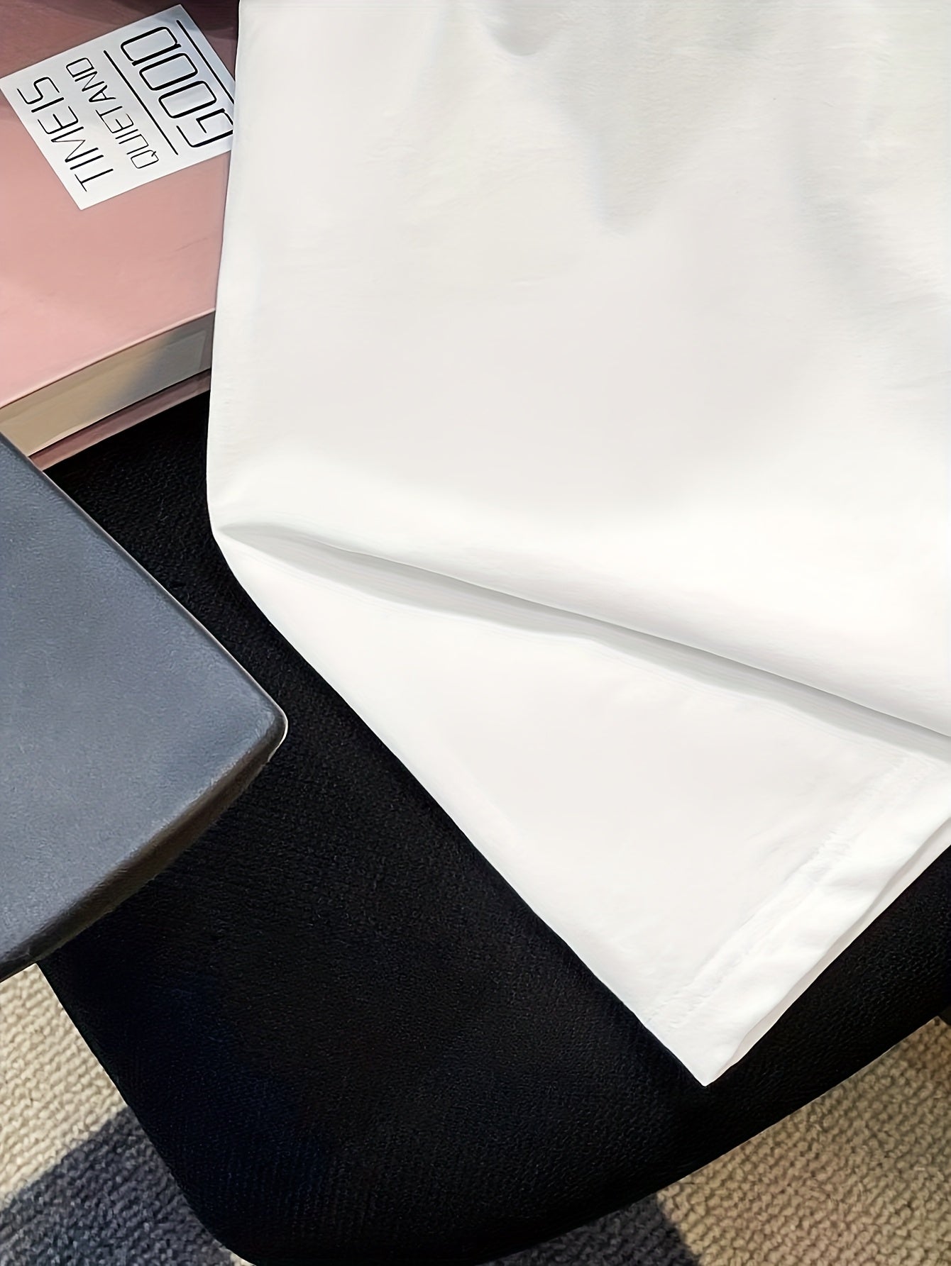 تي شيرت رجالي قصير الأكمام بطباعة رسومات UFO