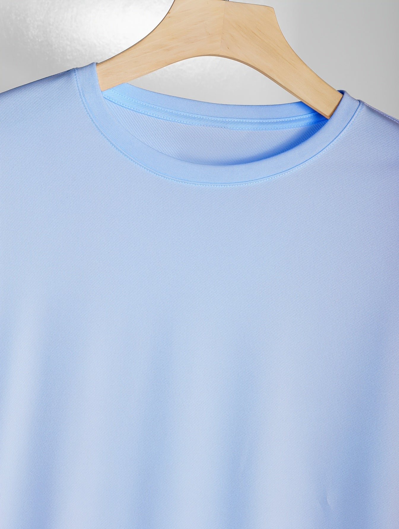 تيشيرت رجالي بأكمام قصيرة وطباعة تحفيزية "لا تستسلم أبدًا"