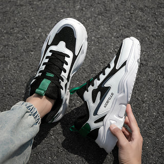 حذاء سنيكرز رجالي خفيف الوزن بتصميم كاجوال