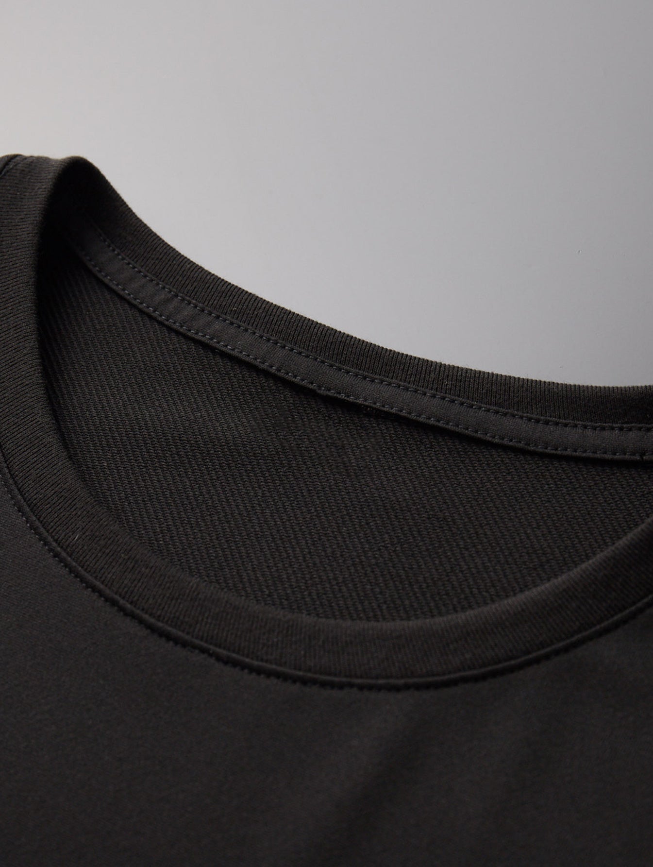 تيشيرت رجالي بأكمام قصيرة وطباعة تحفيزية "لا تستسلم أبدًا"