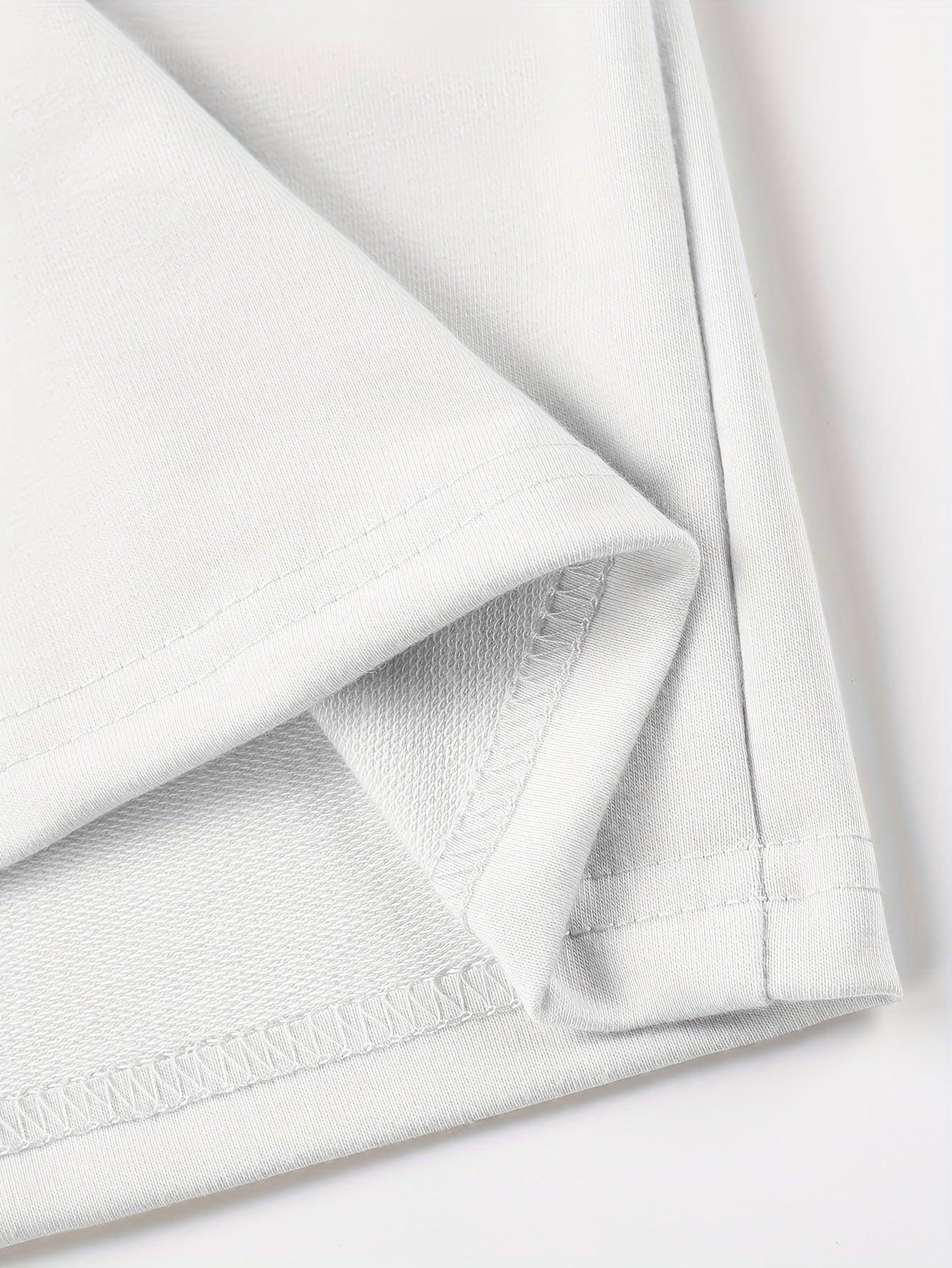 تي شيرت صيفي غير رسمي للرجال