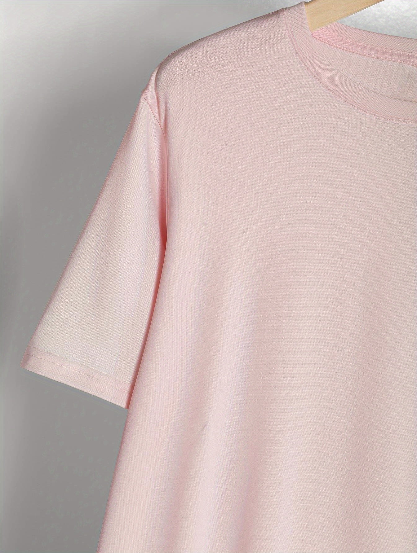 تيشيرت رجالي بأكمام قصيرة وطباعة تحفيزية "لا تستسلم أبدًا"