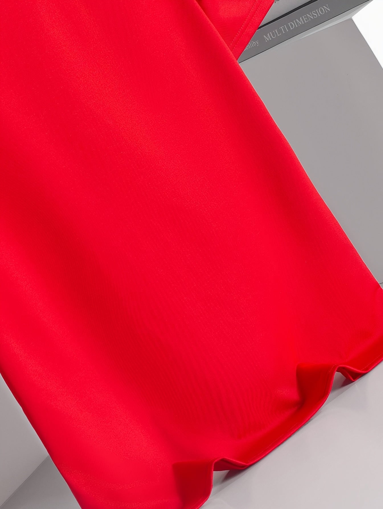 تيشيرت رجالي بأكمام قصيرة وطباعة تحفيزية "لا تستسلم أبدًا"