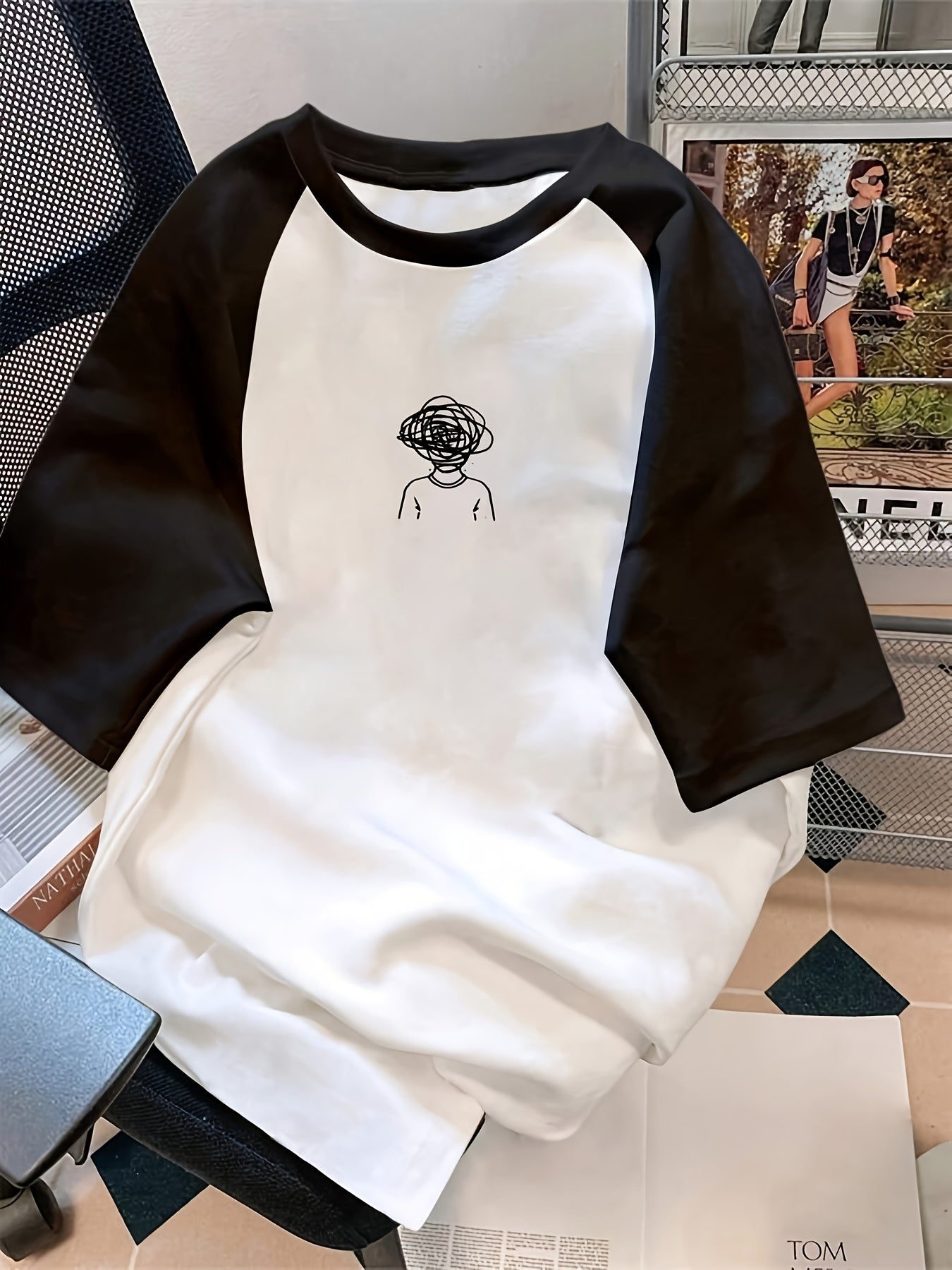 تي شيرت رجالي قصير الأكمام بطباعة رسومات UFO