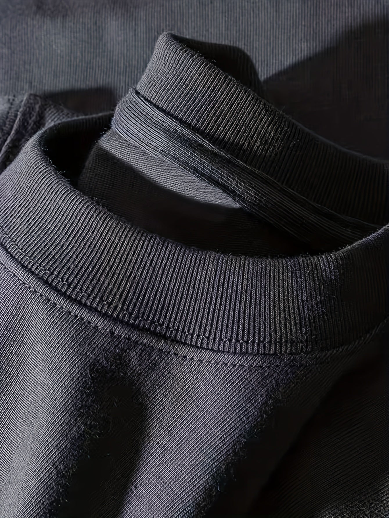 تيشيرت رجالي كاجوال من القطن بنسبة 100%