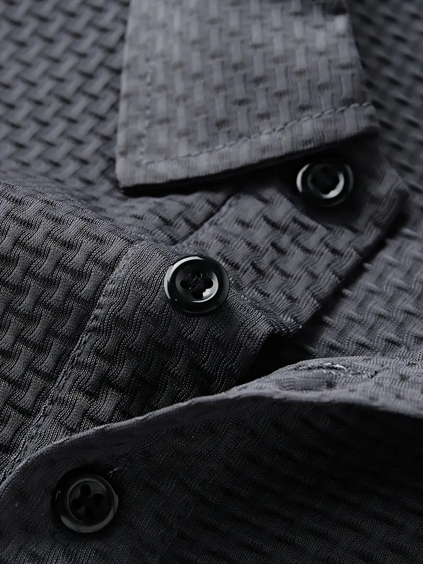 تيشيرت رجالي مريح من الشرق الأوسط