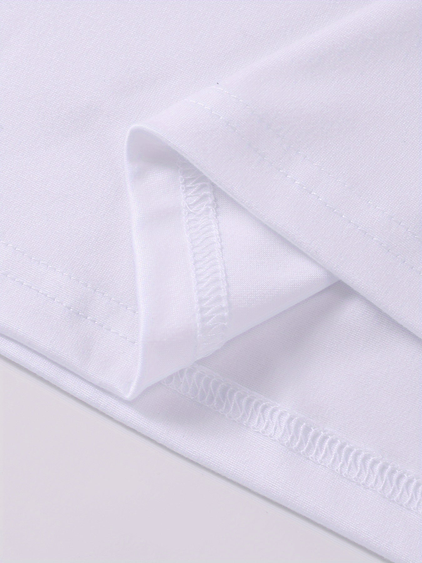 3 قطع من تيشيرتات رجالية بياقة دائرية