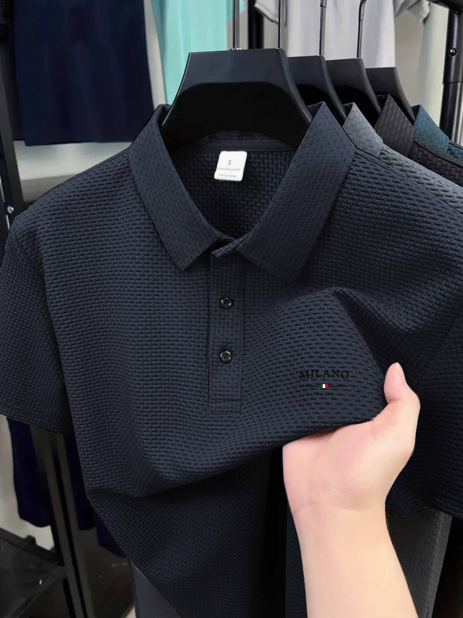 تيشيرت رجالي مريح من الشرق الأوسط