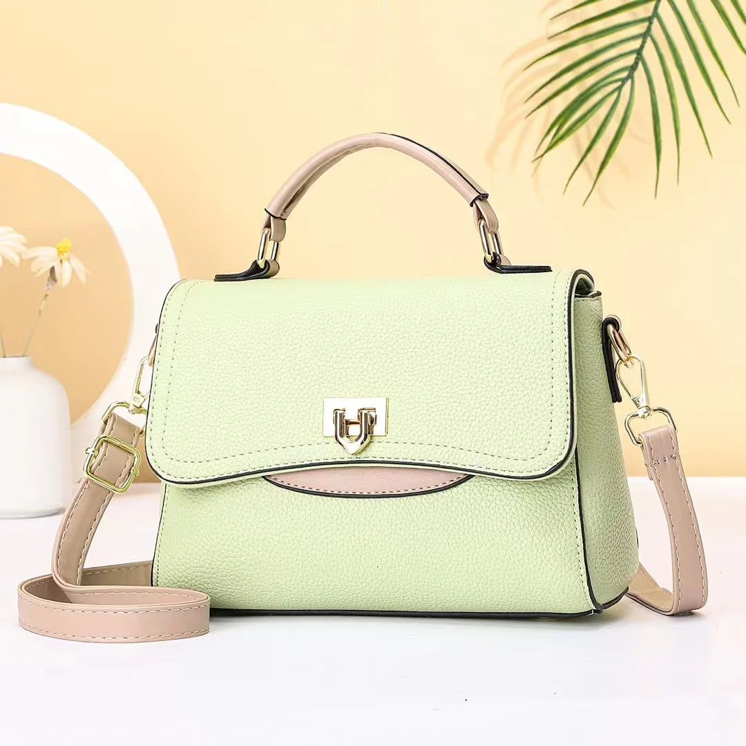 شنطة جلد عملية للنساء - Designer crocodile Pattern Chain Underar