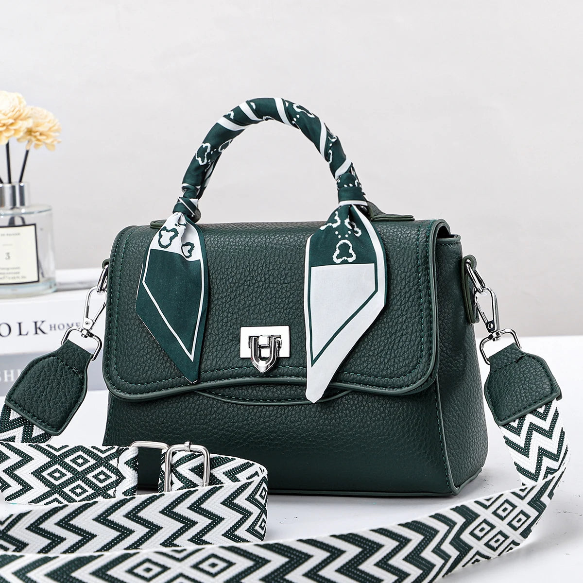 شنطة صغيرة كاجوال للنساء - 2023 New Design Bolsas Lady Style Luxury