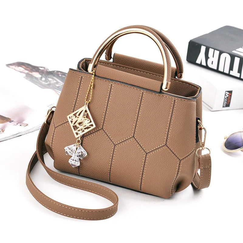 شنطة جلد فاخرة للنساء - Hot Sales Brand Designer Tote Purses and