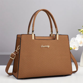 شنطة سهرة مميزة للنساء - Latest Design Hard PU Leather Stylish Ha