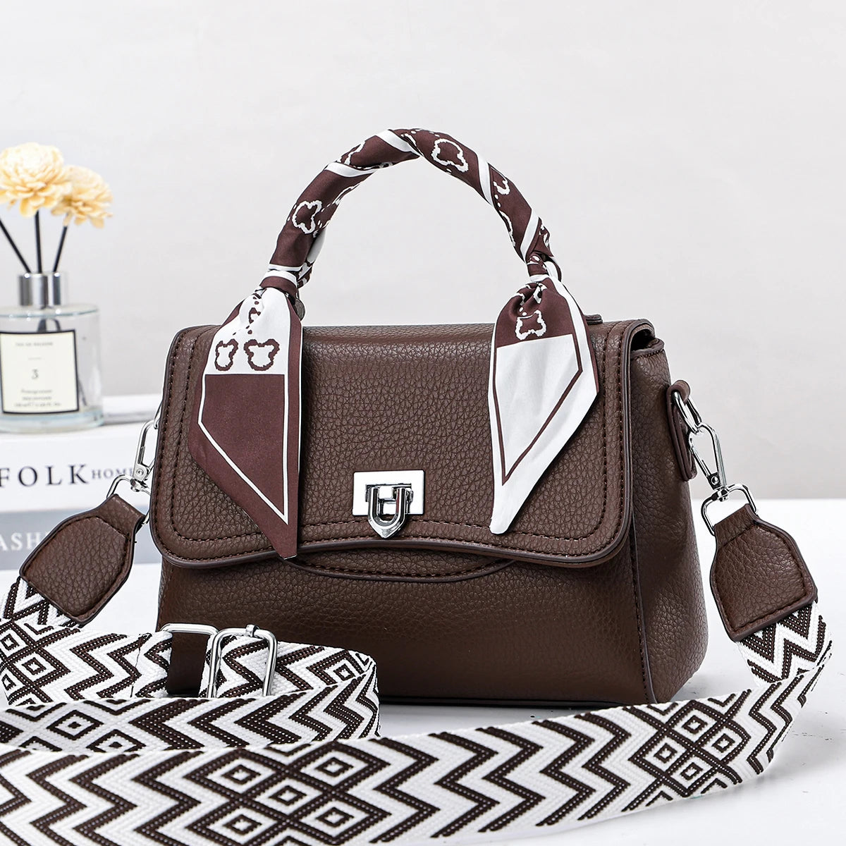 شنطة صغيرة كاجوال للنساء - 2023 New Design Bolsas Lady Style Luxury