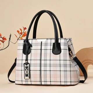 شنطة كتف ترند للنساء - 2023 Latest Fashion Tote Bags Women Hand
