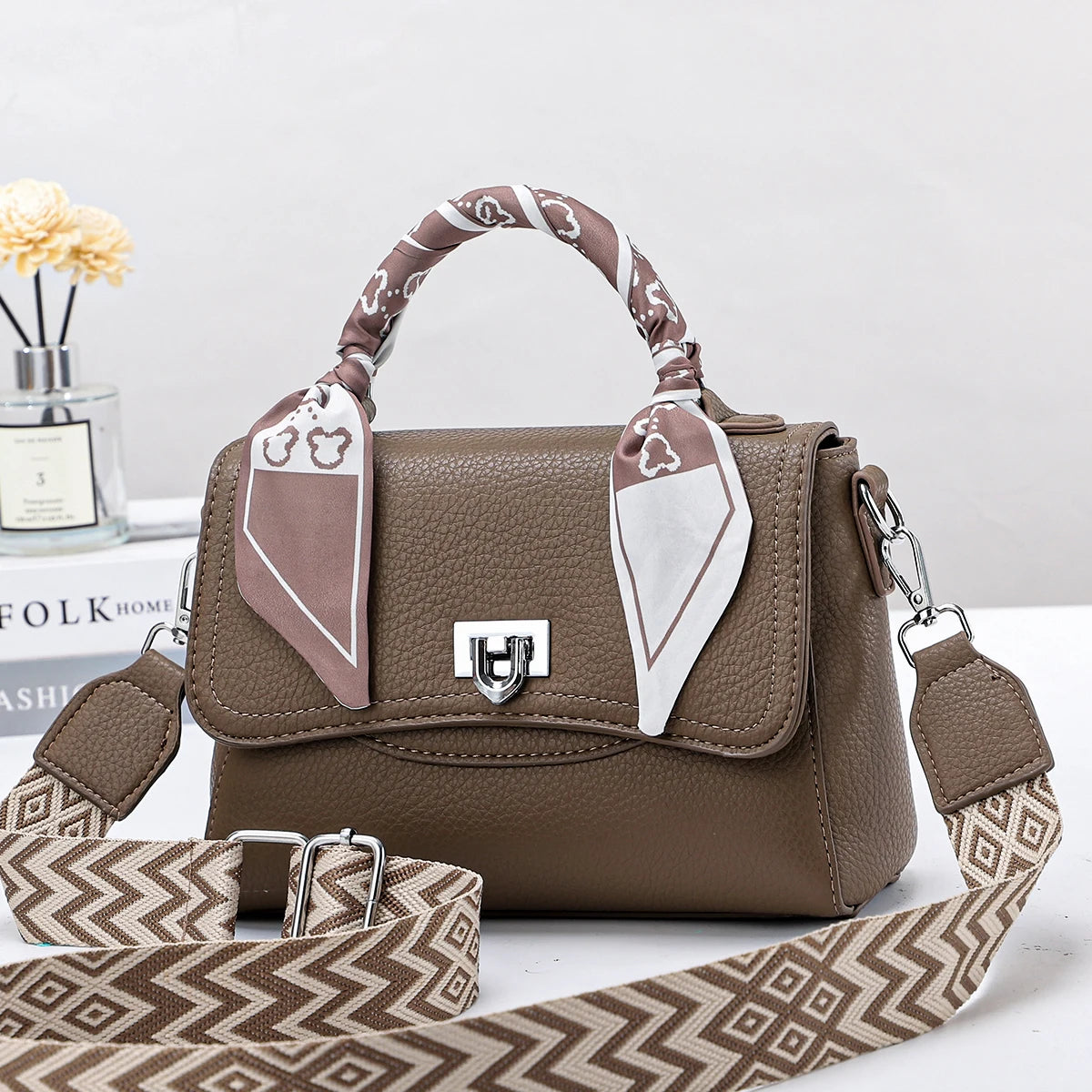 شنطة صغيرة كاجوال للنساء - 2023 New Design Bolsas Lady Style Luxury