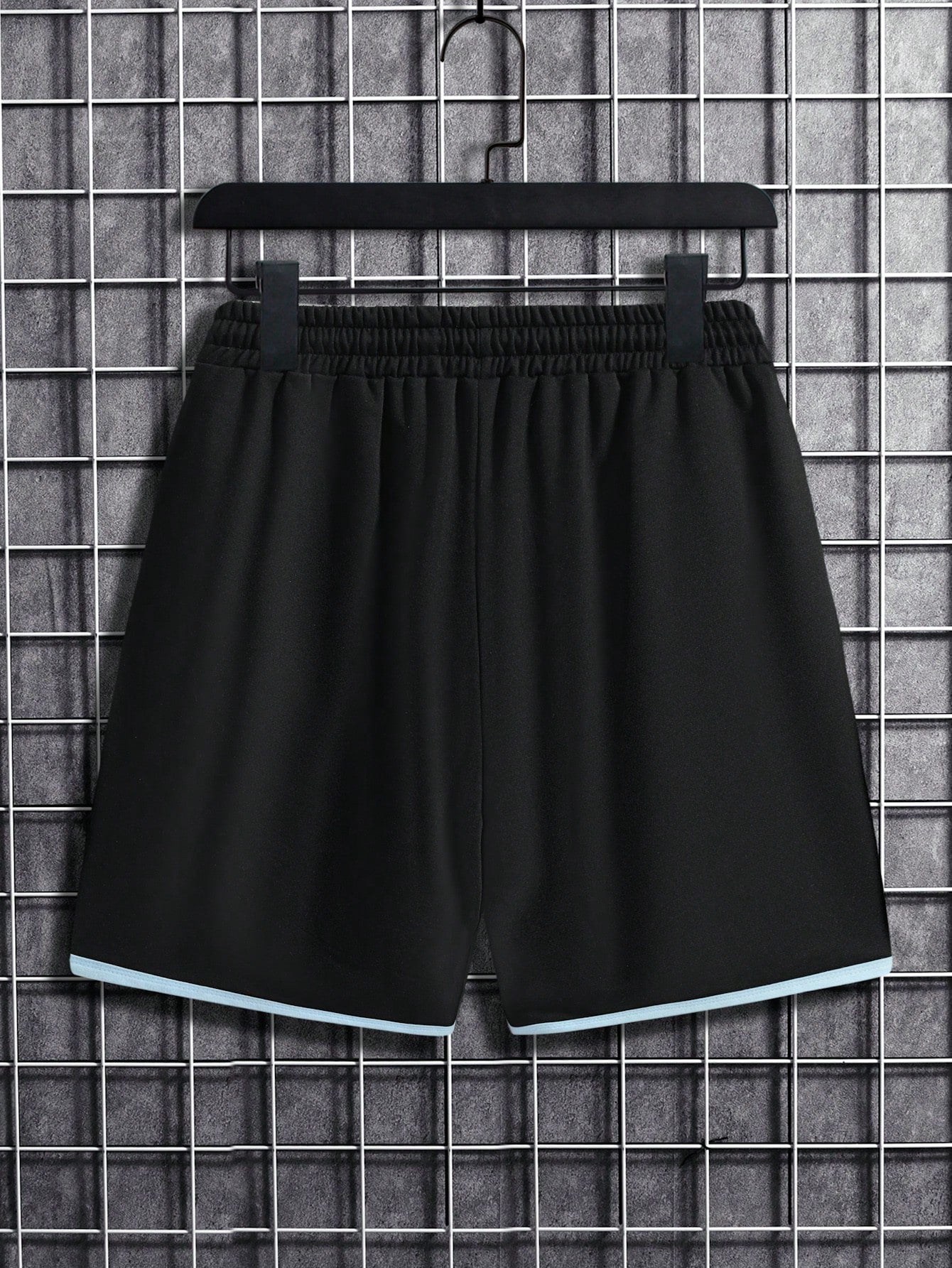 شورتات رجالية فضفاضة