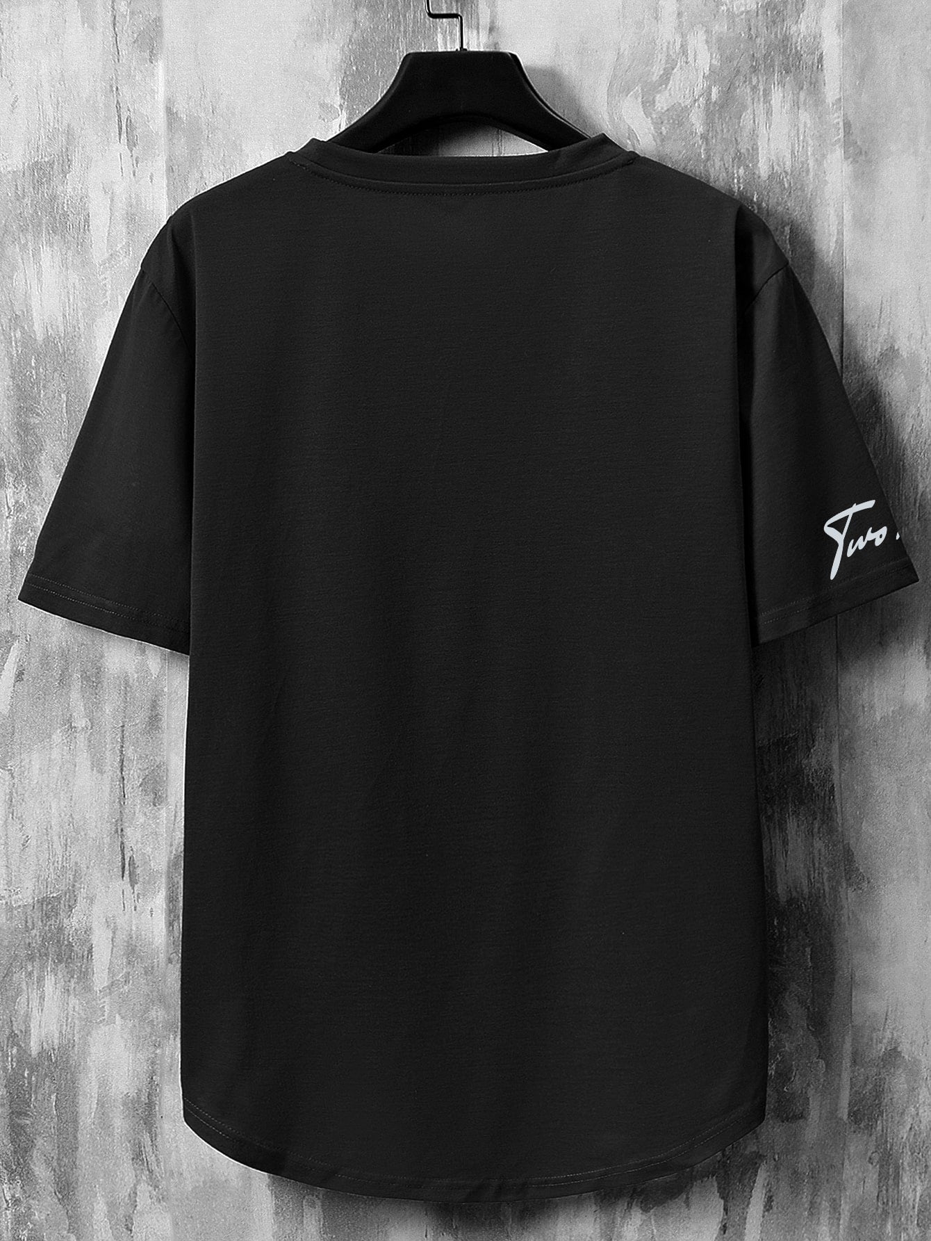 تيشرت رجالي مقاس مناسب،