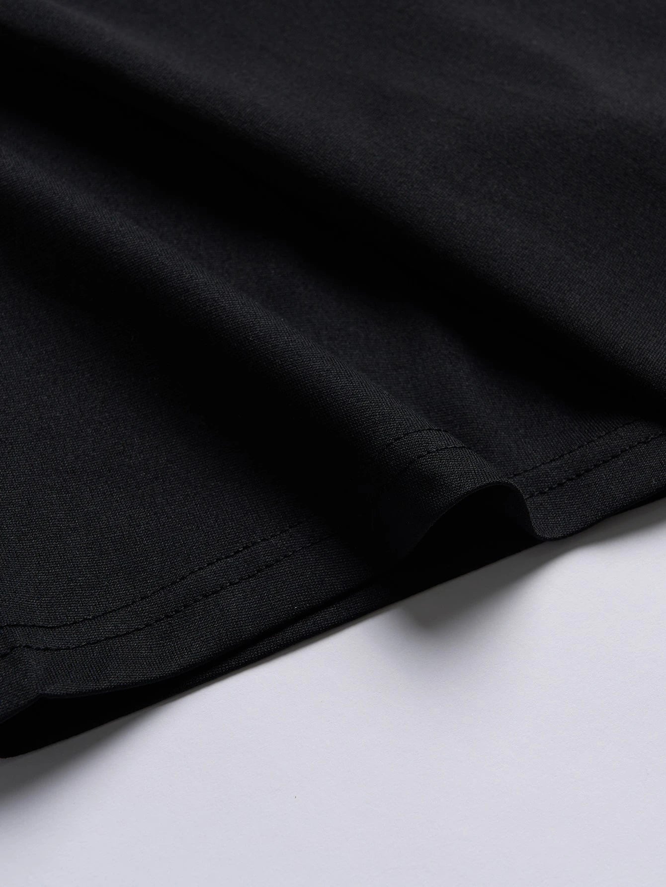 تي شيرت شعار و ناطحات سحاب