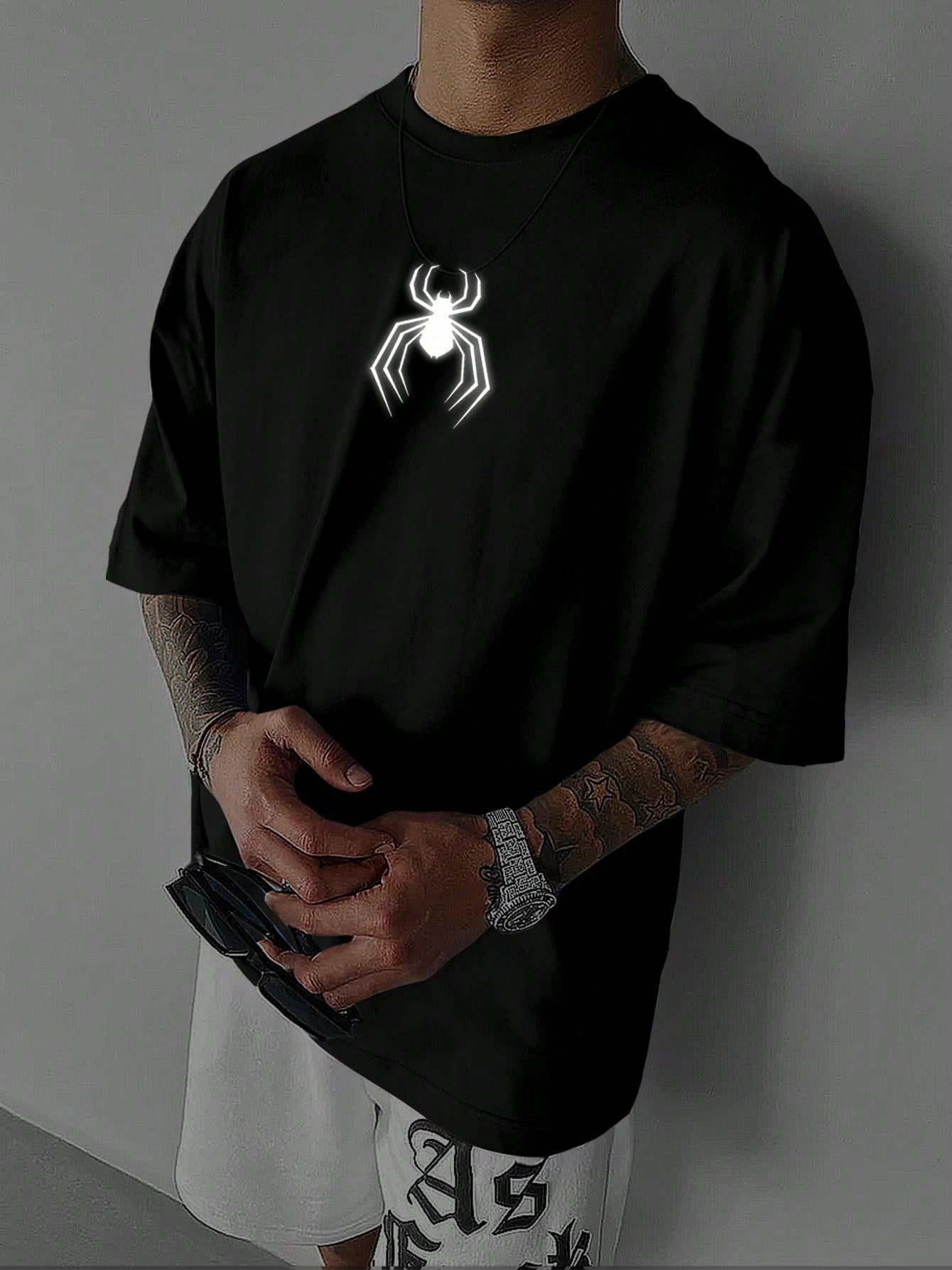 تي شيرت رجالي واسع