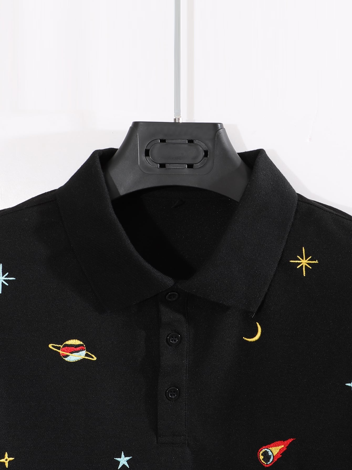 قميص بولو طرز به مجرة