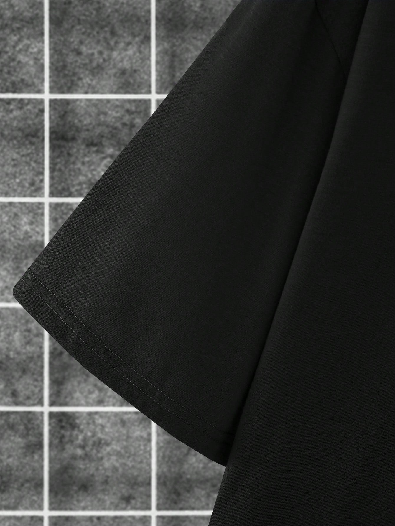 تي شيرت رجالي واسع