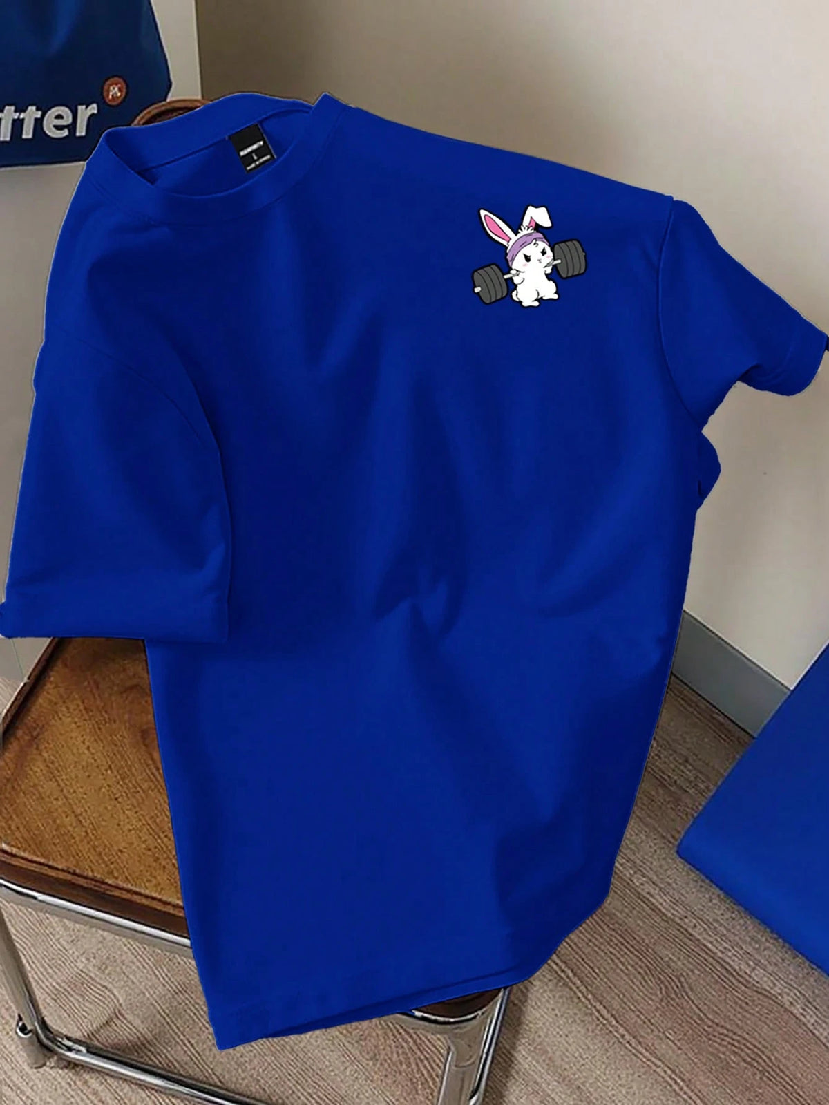 قميص تي شيرت