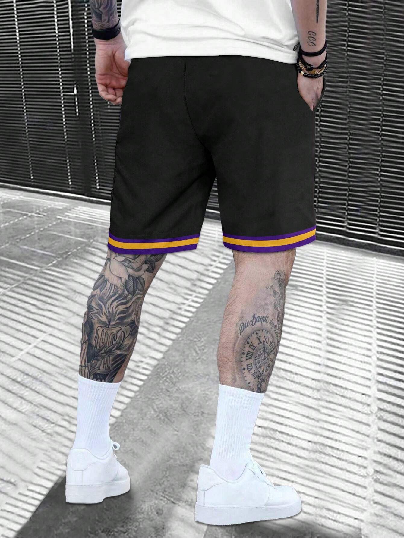 شورتات صيفية عادية