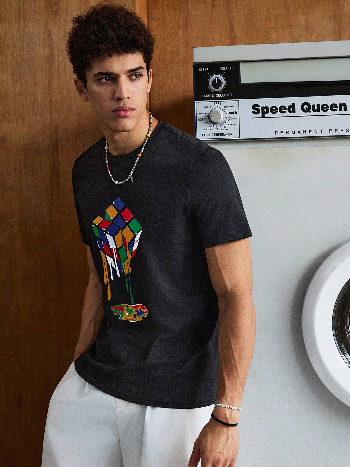 قمصان رجالية بقصة مناسبة