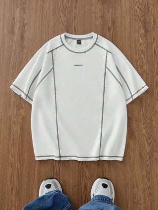 تيشيرت قصير الأكمام