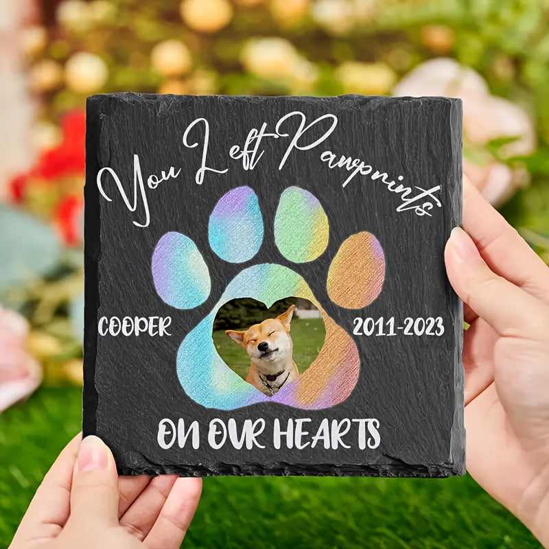 حجر تذكاري مخصص للحيوانات الأليفة - لوحة مربعة بتصميم بصمة مخلب ملونة، اسم شخصي وخيارات لصورة وتاريخ - حجر قبر متين للكلاب والقطط - هدية تعزية لفقدان الحيوانات الأليفة، نقش عالي الجودة لعشاق الحيوانات