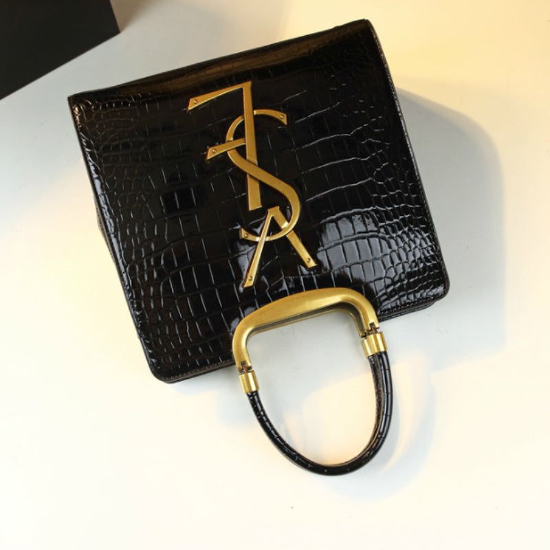 حقيبة يد نسائية أنيقة بتصميم تمساح مع حزام كتف قابل للفصل - توت واسعة وحقيبة كروسبودي بلون أحمر النبيذ/أسود، إكسسوارات ذهبية اللون، سحاب للإغلاق، مناسبة للمناسبات العادية والرسمية، متعددة الاستخدامات، تصميم متميز، تشطيب ناعم، إكسسوار عصري للسفر