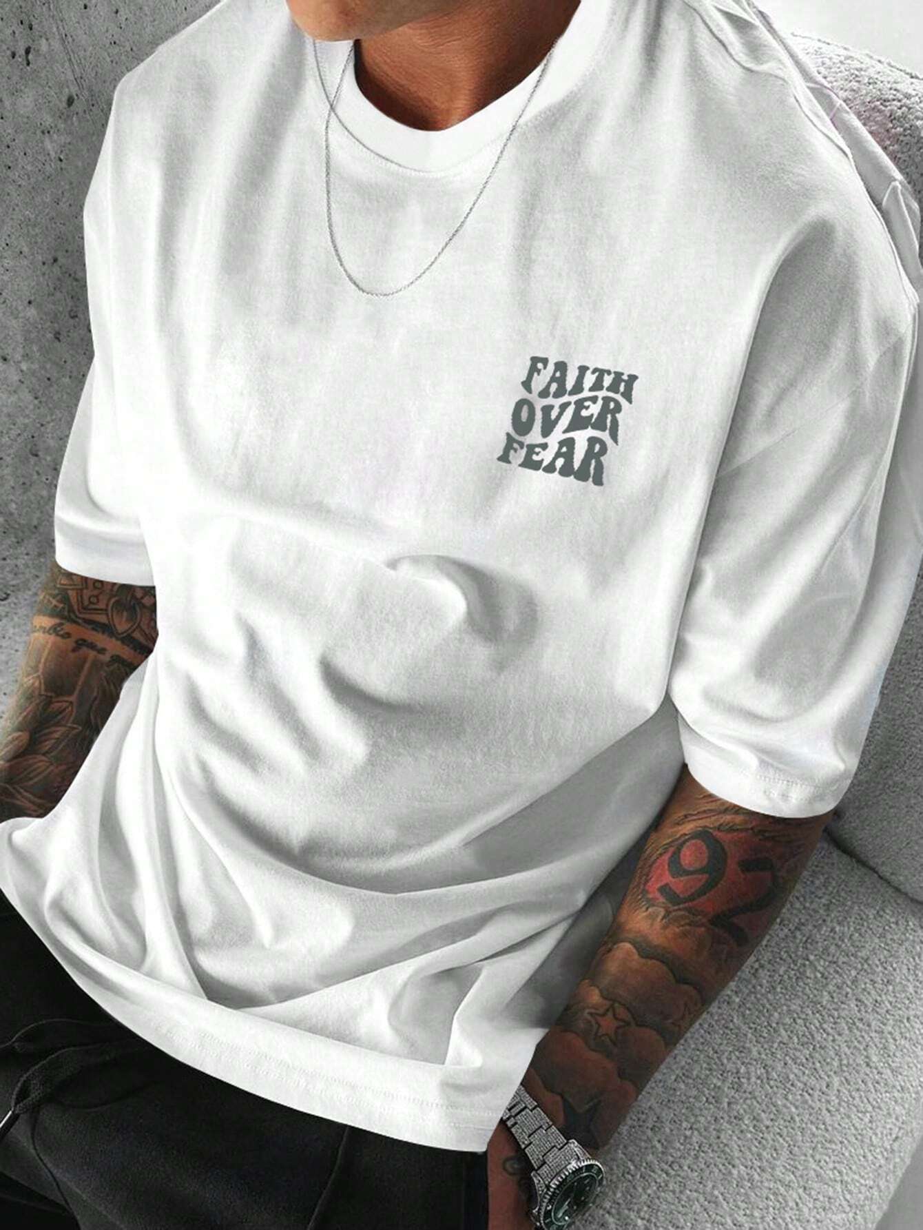 تي شيرت تي شيرت كاجوال