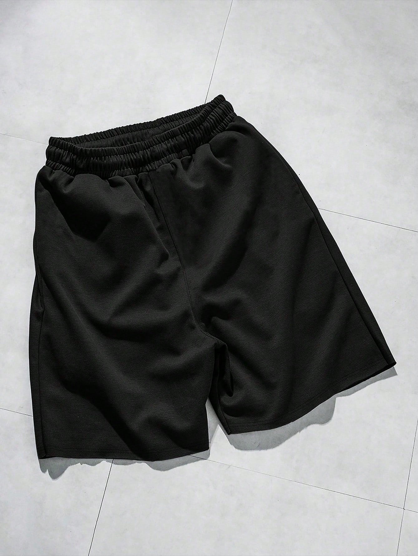 شورت رياضي فضفاض للرجال