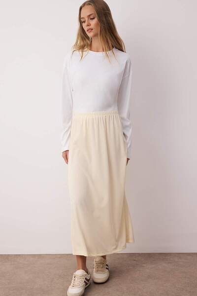 تنورة جلدية مبطنة محبوكة - TCTAW22EE0018