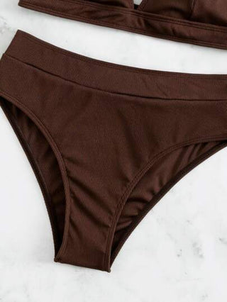 Swim Basics مجموعة بيكيني للسباحة برقبة على شكل V وقاع السباحة عالي الخصر لصيف الشاطئ