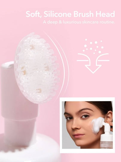 SHEGLAM منظف الوجه للبشرة الجافة من Radiant By Nature، غسول يومي لطيف ومرطب للوجه، تركيبة رغوية علامة تجارية جمال مكياج ميكب مستحضرات تجميل للنساء الفتيات مثالي لفصل الشتاء الربيع مثالي ل- Y2K أزياء أنيقة رمضان هدية حفلة جاهز أفضل لون