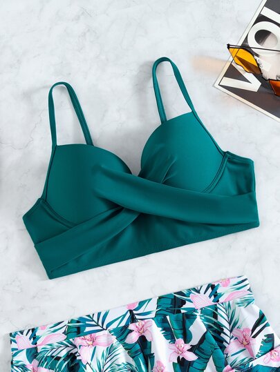 SHEIN Swim بيكيني مطبوع بألوان استوائية مع تنورة شاطئ، مجموعة 3 قطع لمظهر مثير على الشاطئ