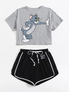 TOM & JERRY X SHEIN لباس نوم قصير بأعلى رسوم كرتونية وشورت بطبعة الدلفين
