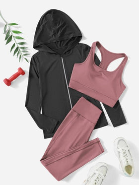 SHEIN Cheerettes 3 قطع من طقم اللياقة البدنية مكون من فست رياضي متنفس وماص للعرق، وسراويل ضاغطة، وجاكيت بقلنسوة للنساء للتمارين والرياضة