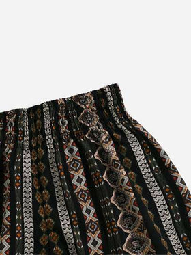 SHEIN VCAY سروال قصير نسائي اسود عالي الخصر للشاطئ بالصيف مع طبعات هندسية وخصر مجمع